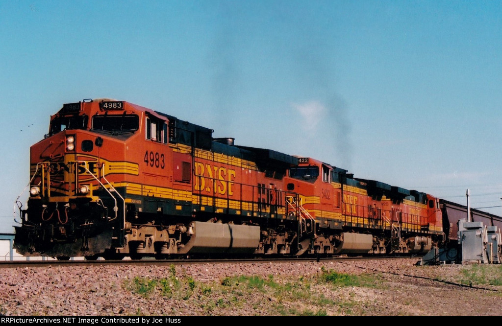 BNSF 4983 East